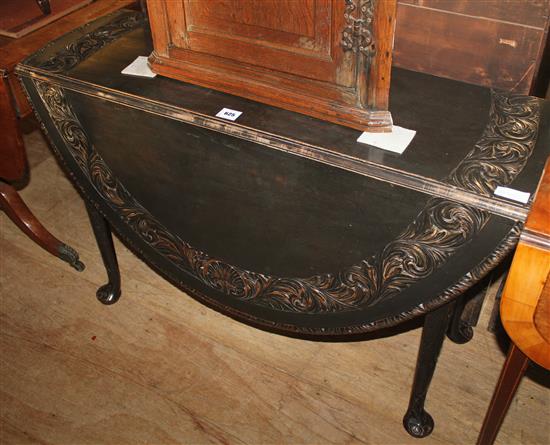 Later carved Georgian drop leaf table